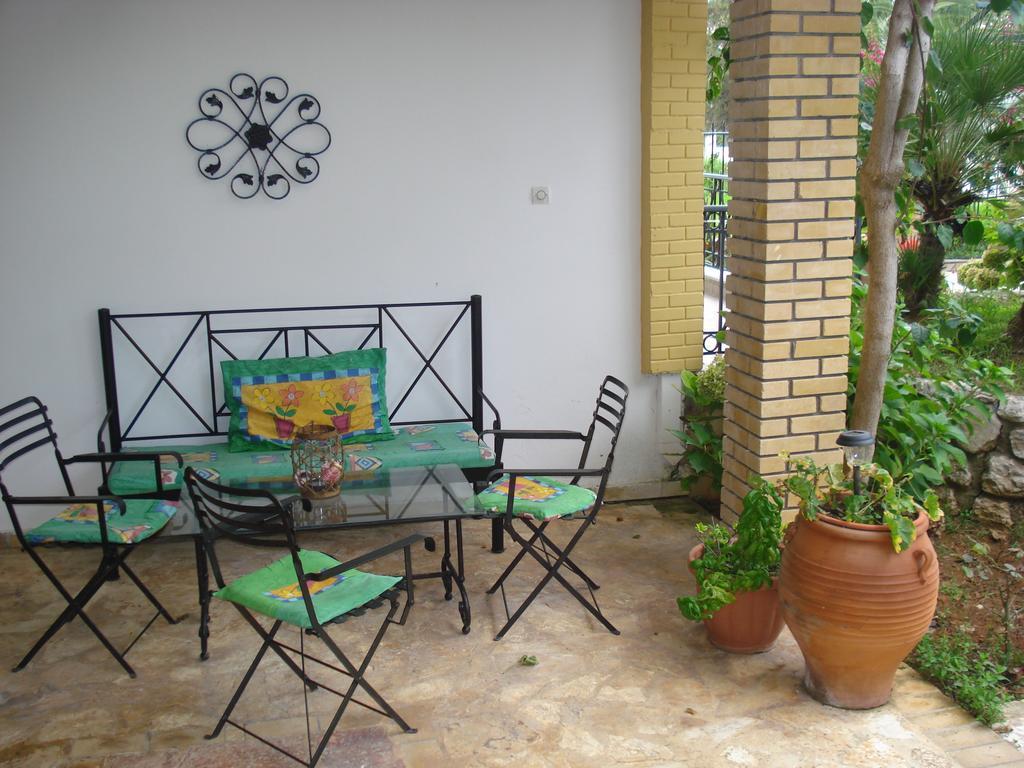 Apartament Iron House Agios Georgios (Corfu)