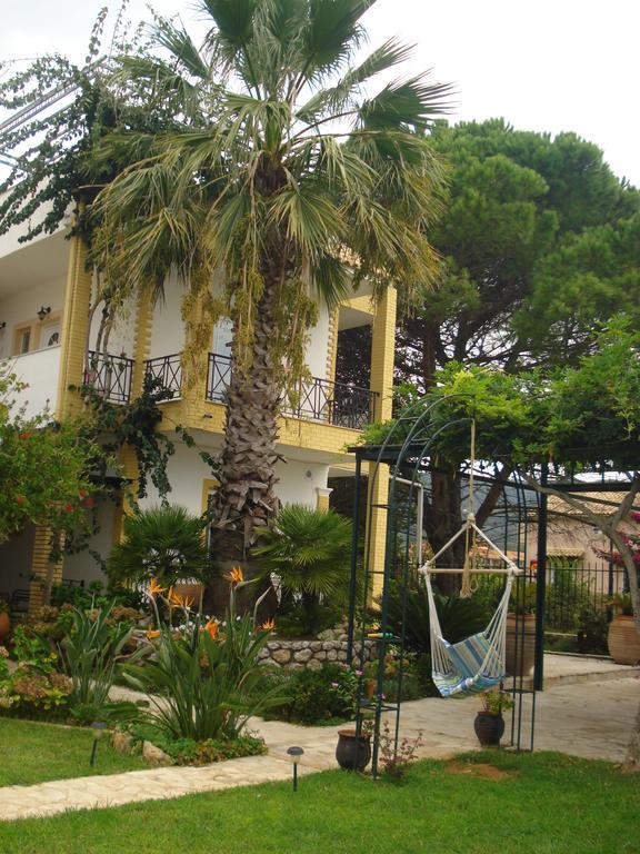 Iron House Apartment Agios Georgios (Corfu)